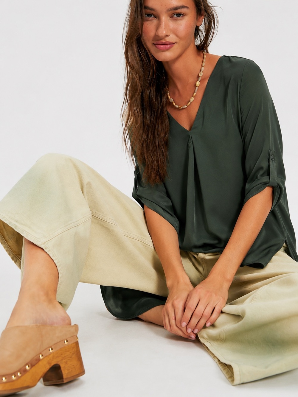 171. Relaxed V-Neck Women's Top in Forest Green